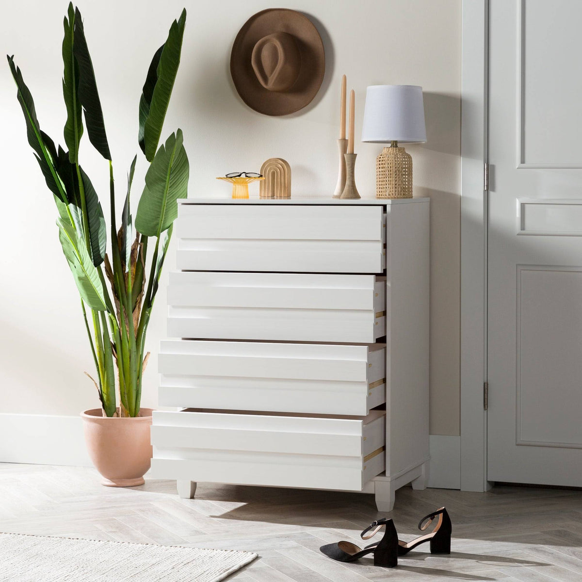 Black 4-Drawer Chest O4155