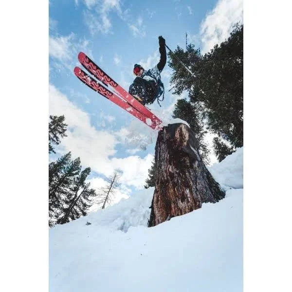 112 Skis V55890