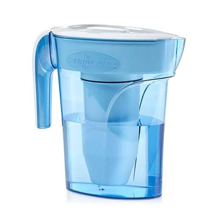 6-Cup Water Dispenser Pitcher with 4 Replacement Filters Y619