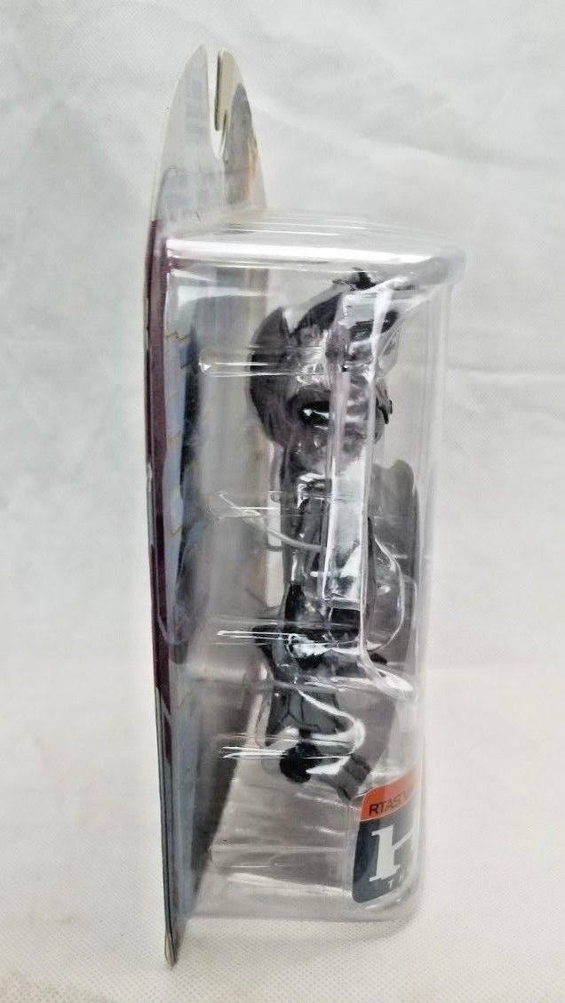 Action Figure H477357