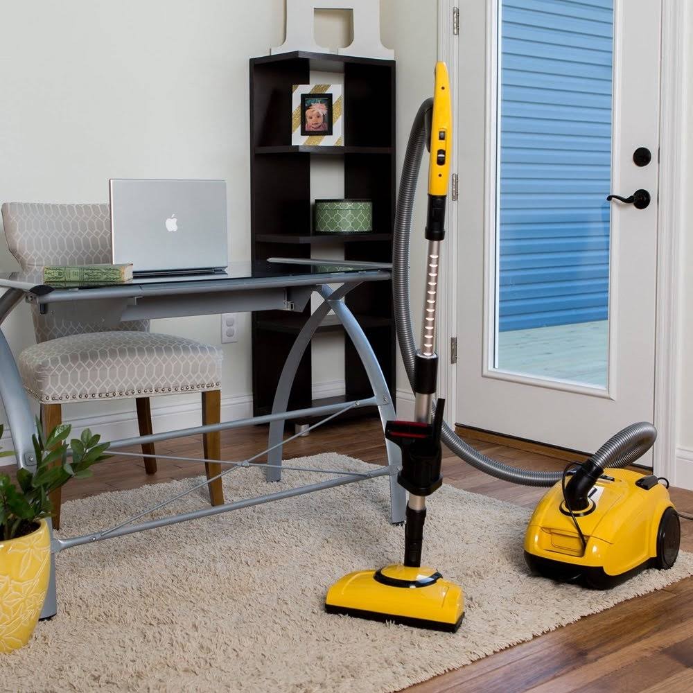 Canister Plus Vacuum Y697